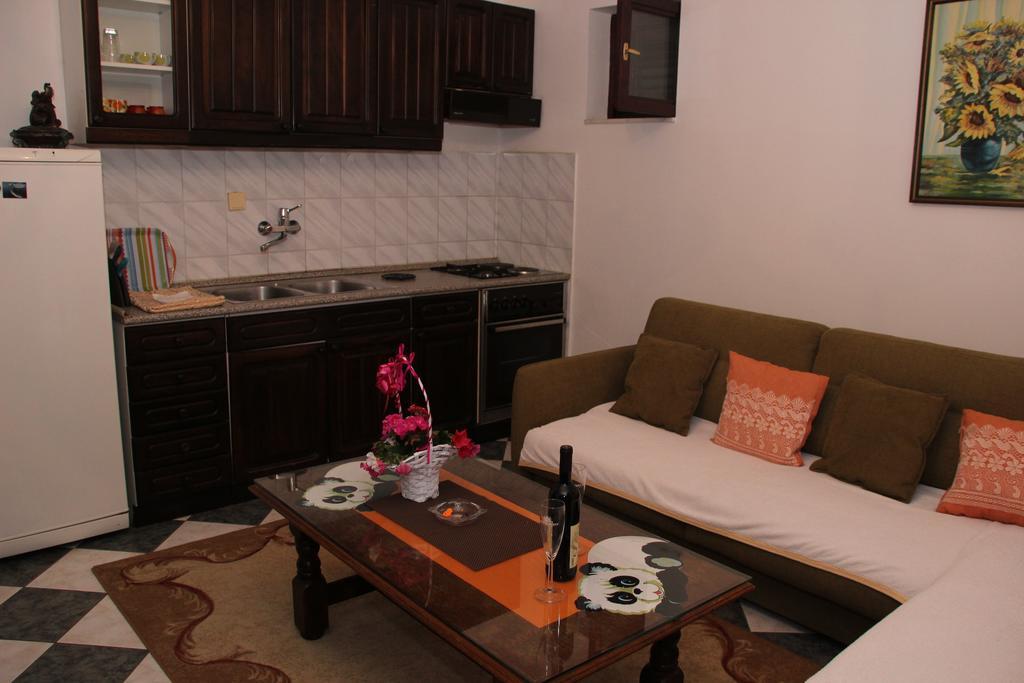Apartment Glomazic Budva Zimmer foto