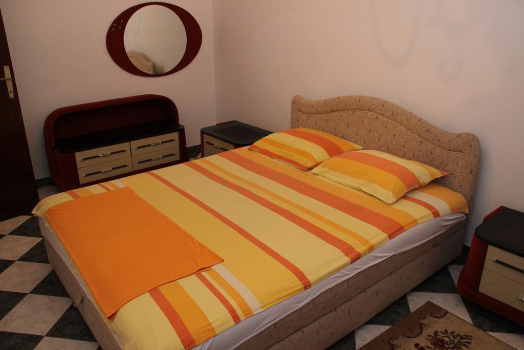 Apartment Glomazic Budva Zimmer foto